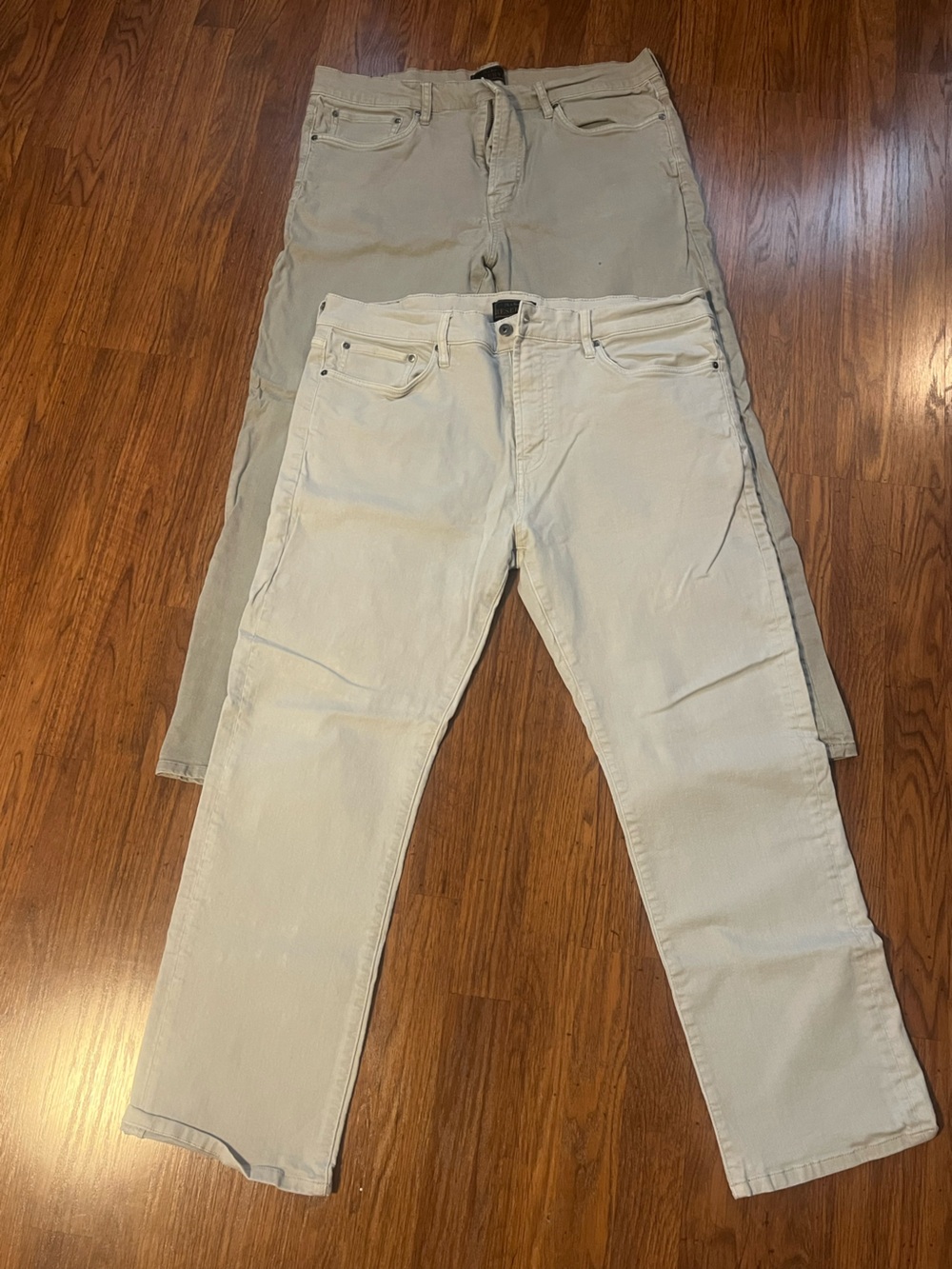 Bundle of 2 Jos.A Bank Reserve traditional fit jeans